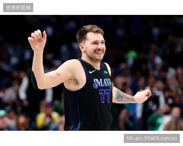 东契奇的失误问题成为独行侠隐患，球队进攻稳定性面临考验。