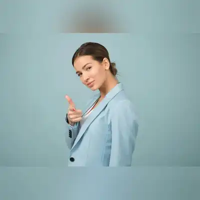 贺华航
